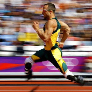 开云官方网站-冰火两重天，德布劳内率队五连胜领跑，孙兴慜却深陷主帅下课危机，冰火两重天，德布劳内五连胜领跑，孙兴慜陷主帅下课危机