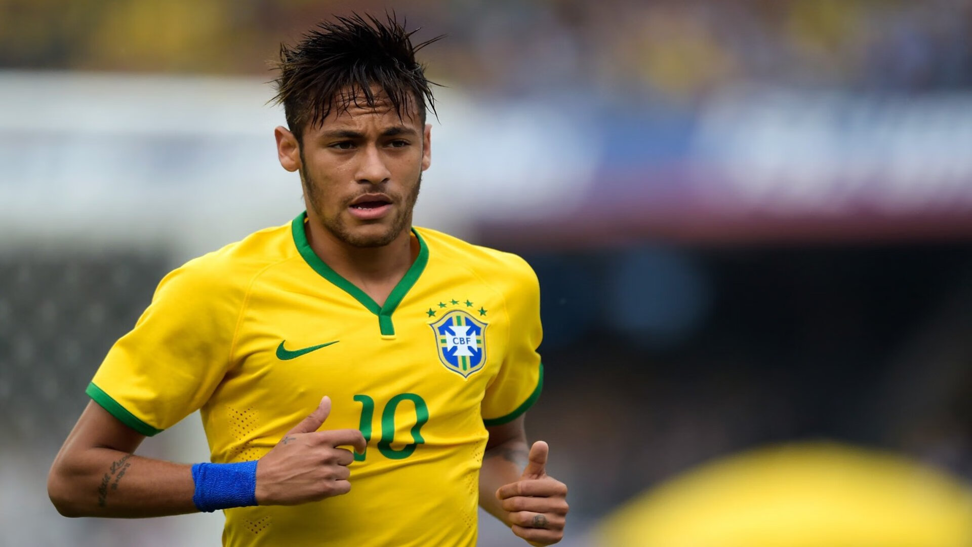 绝杀新规引爆绿茵巨震，当莱万的利刃撞上MAD争议，足球的纯粹性正在被重新定义，当莱万绝杀遇上MAD争议，新规之下，足球纯粹性遭遇终极拷问